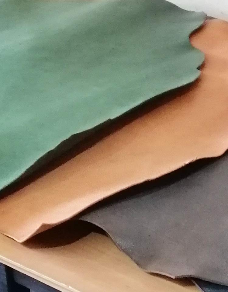 アウトレット革素材